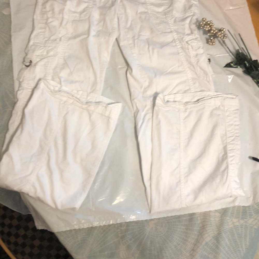 Abercrombie and Fitch Women’s pants (000467)